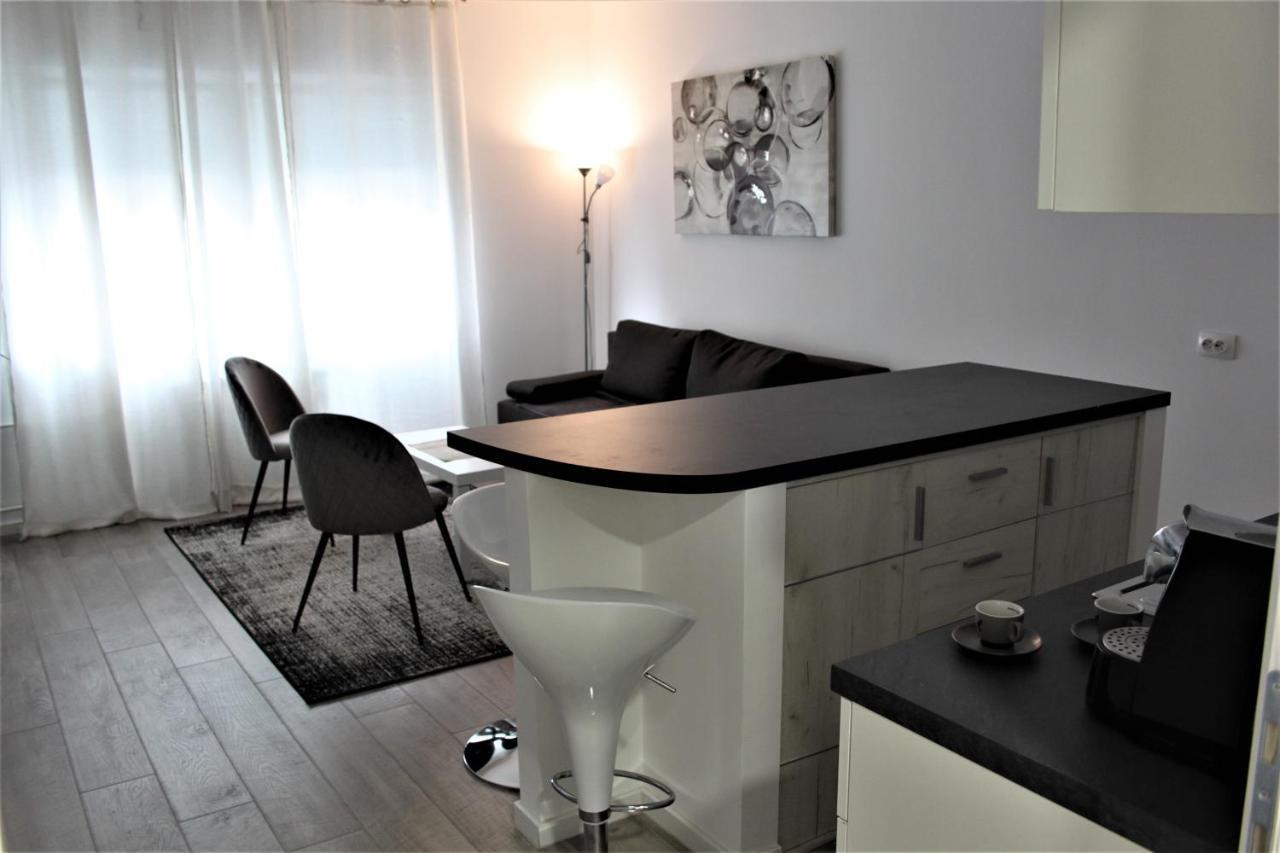 Tiziano T1 Lägenhet Zagreb Exteriör bild
